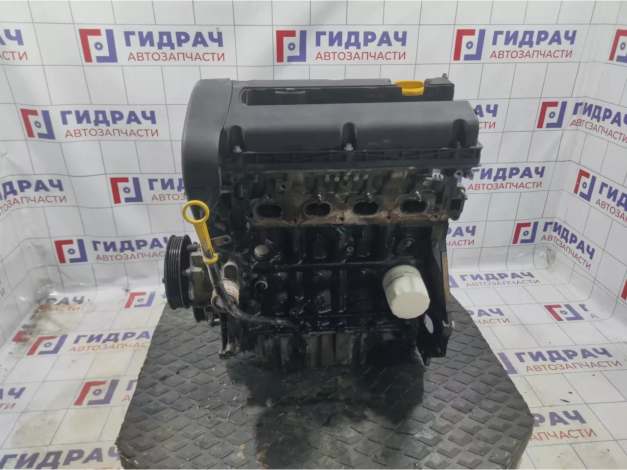 Двигатель Opel Astra (H) 5601590